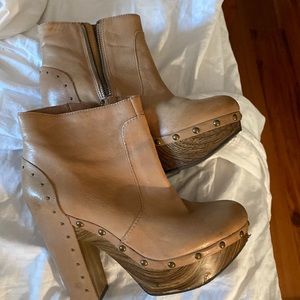 Lucky brand booties